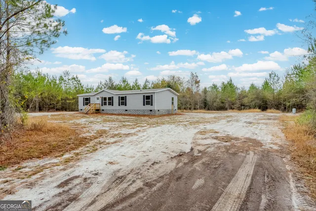 $239,900 | 1062 Boots Harrison Road, Hortense, GA 31543