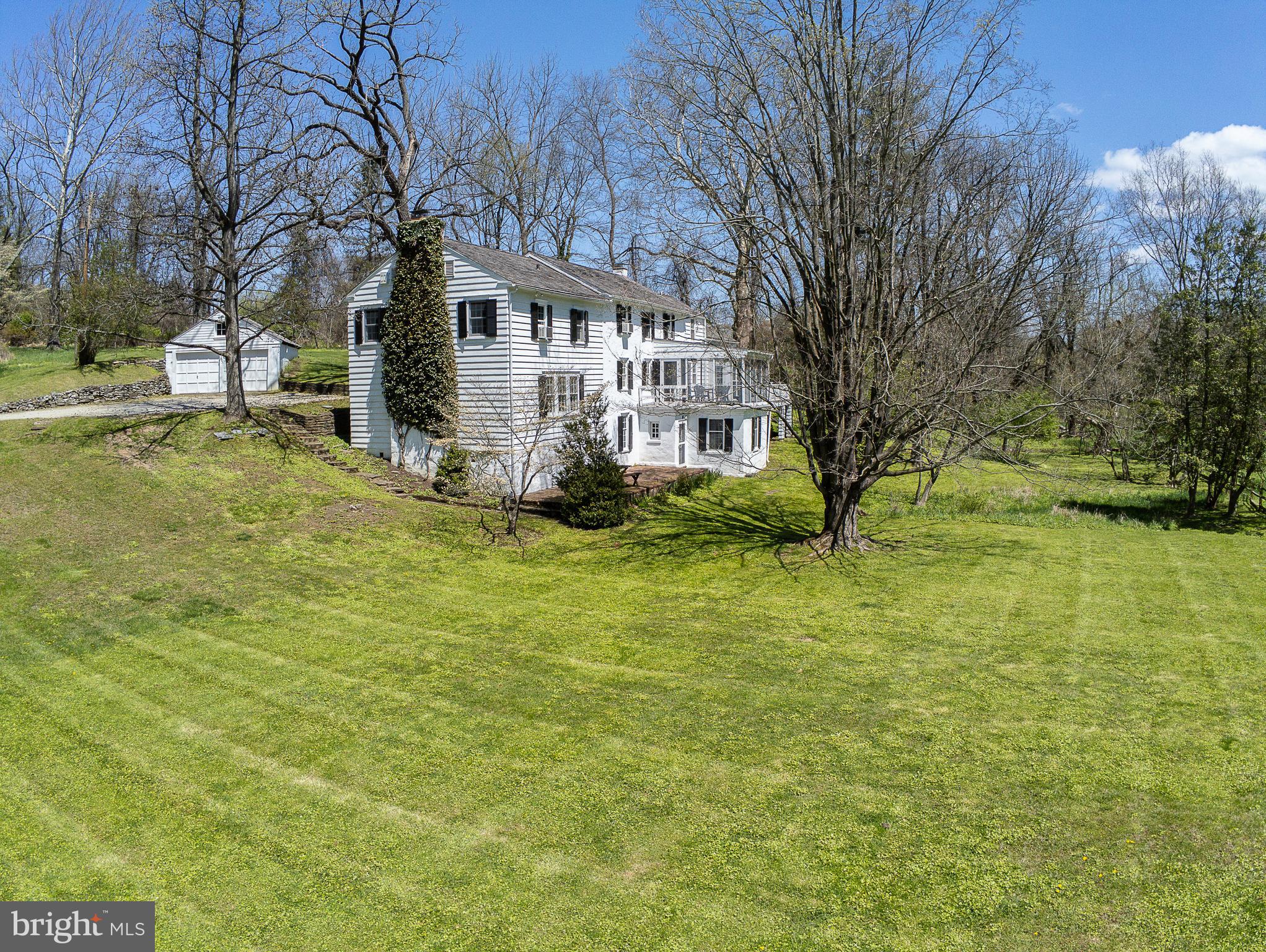 911 North Valley Road Paoli, PA 19301 - Photo 2 of 36 Gallery Image 2