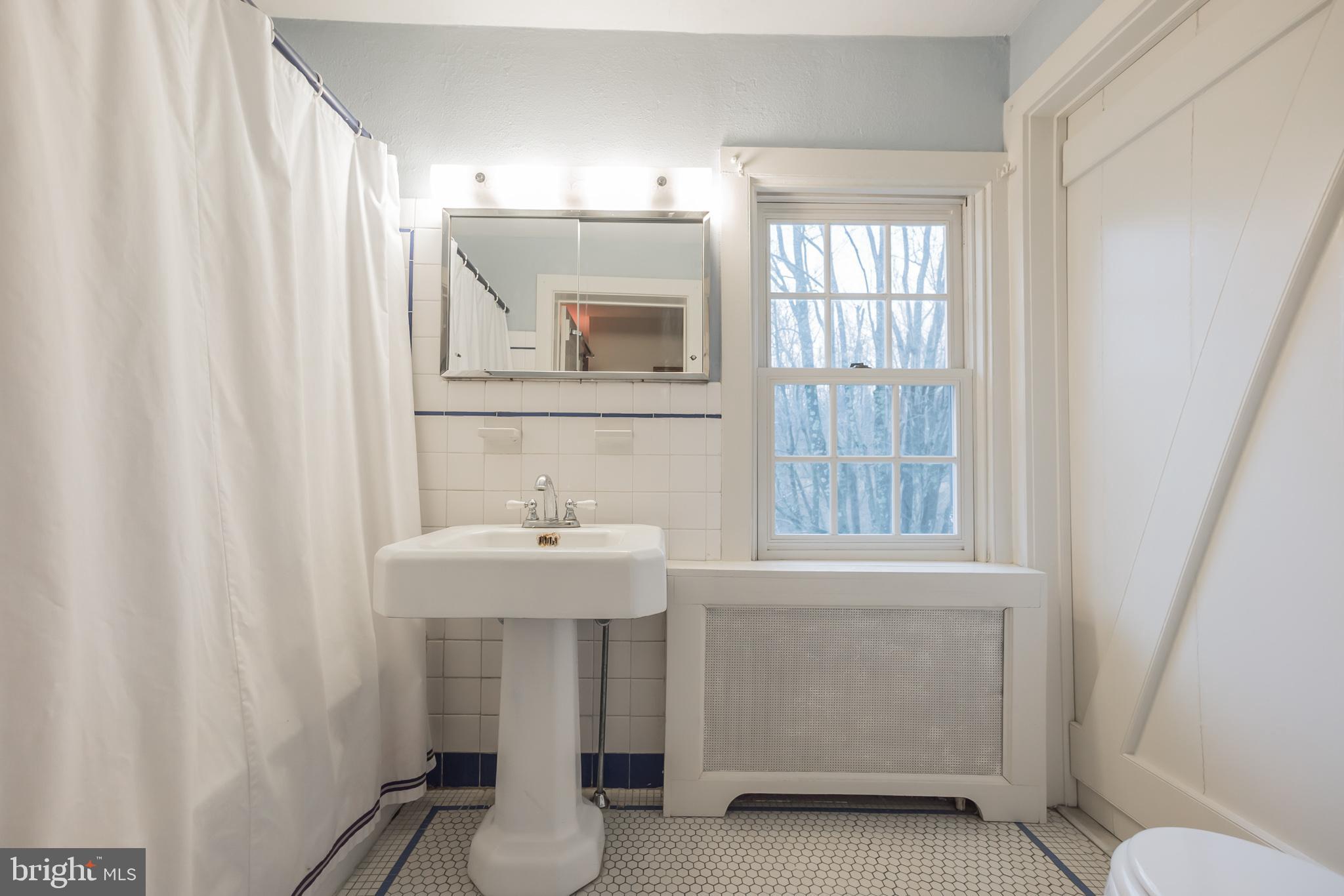 911 North Valley Road Paoli, PA 19301 - Photo 28 of 36 Master Bath
