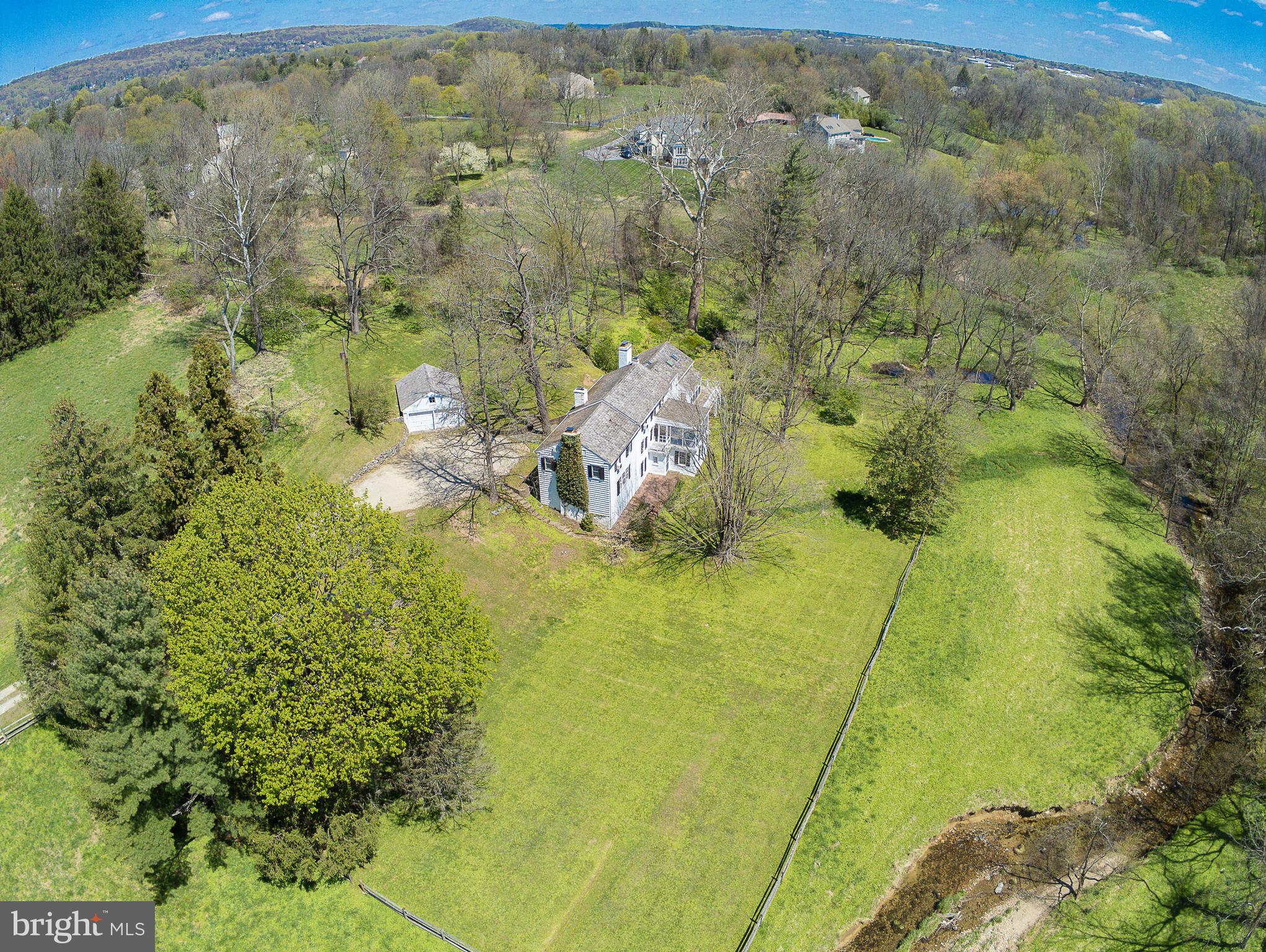 911 North Valley Road Paoli, PA 19301 - Photo 3 of 36 Gallery Image 3