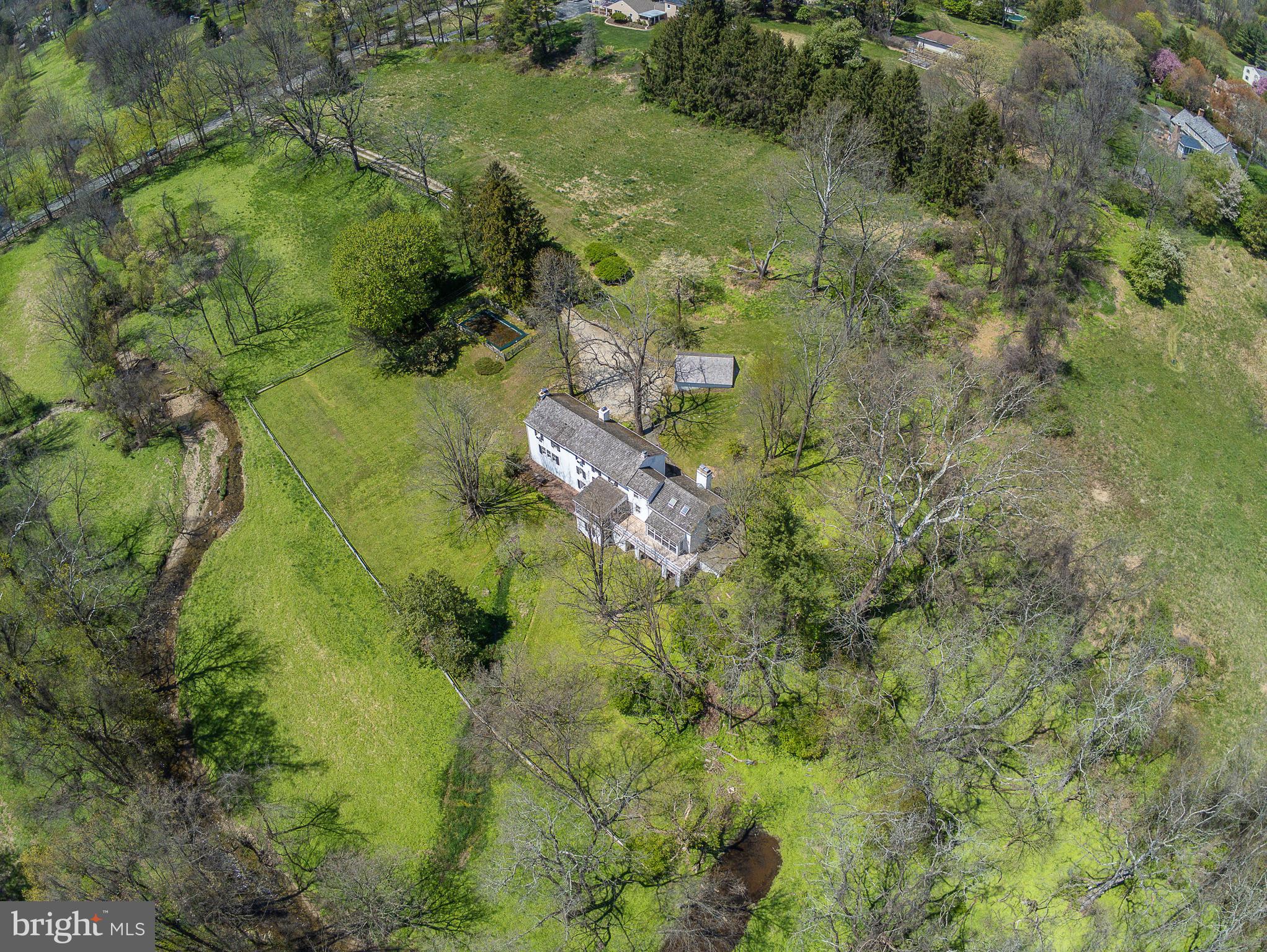 911 North Valley Road Paoli, PA 19301 - Photo 4 of 36 Gallery Image 4