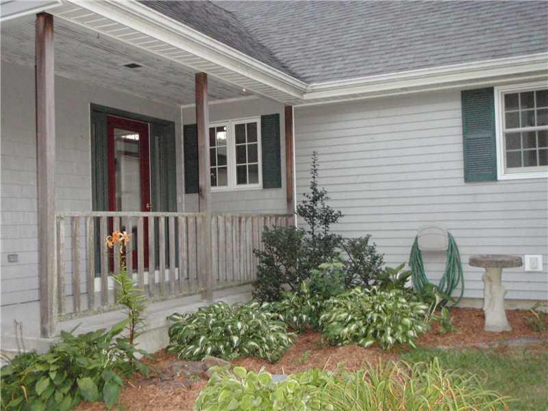 26 Rabbit Run Wiscasset, ME 04578 - Photo 2 of 29 Exterior Front.