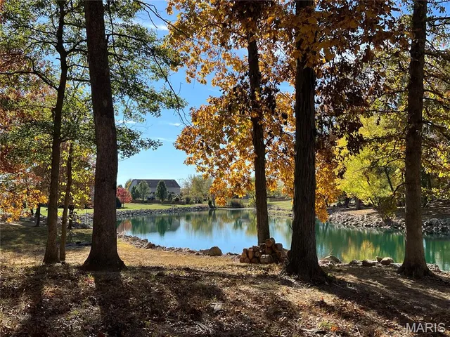 $65,000 | 9139 Wiltshire Drive, Columbia, IL 62236