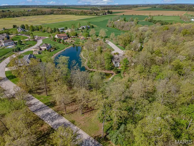 $65,000 | 9139 Wiltshire Drive, Columbia, IL 62236