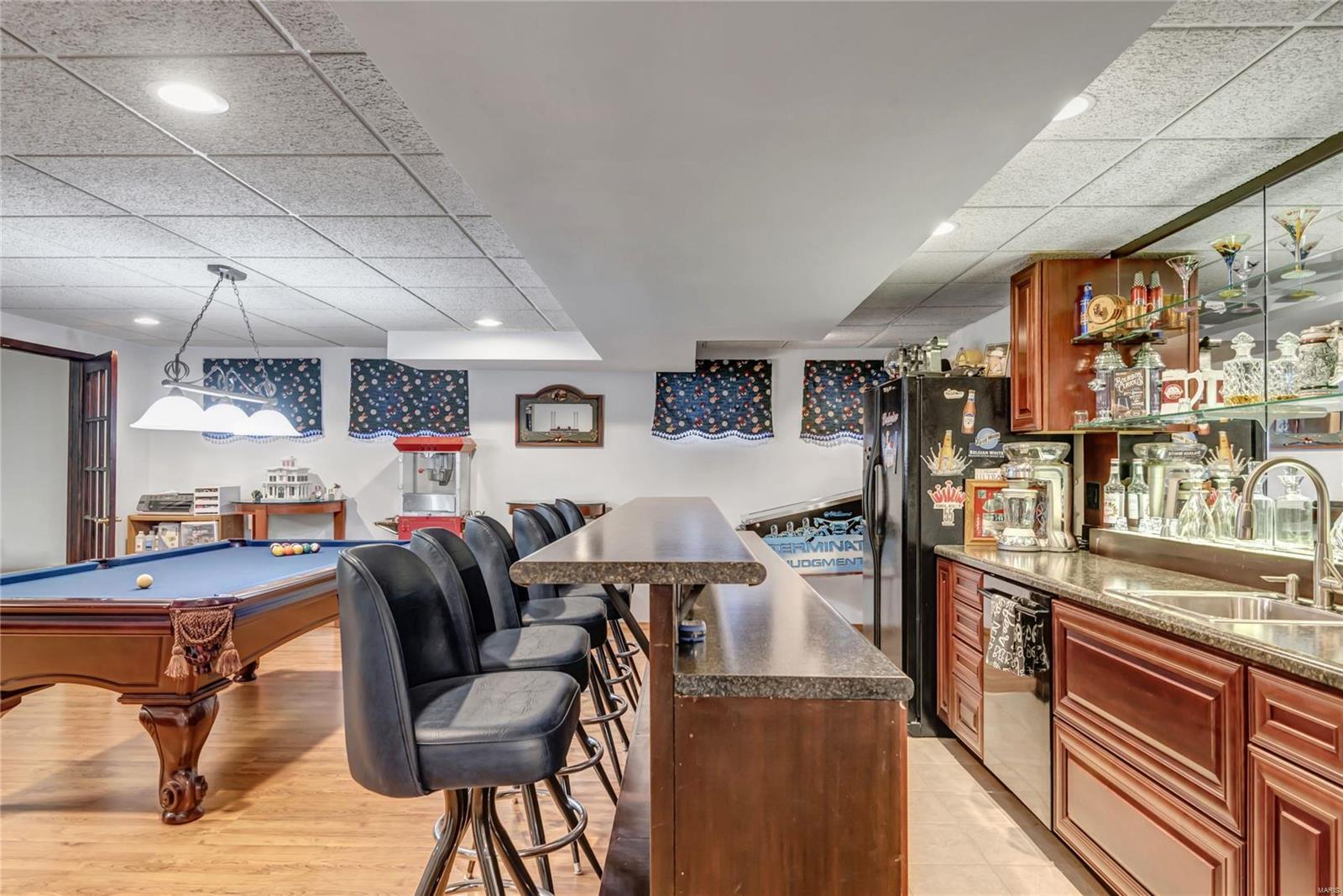 4735 Ringer Road St. Louis, MO 63129 - Photo 11 of 24 Gallery Image 11