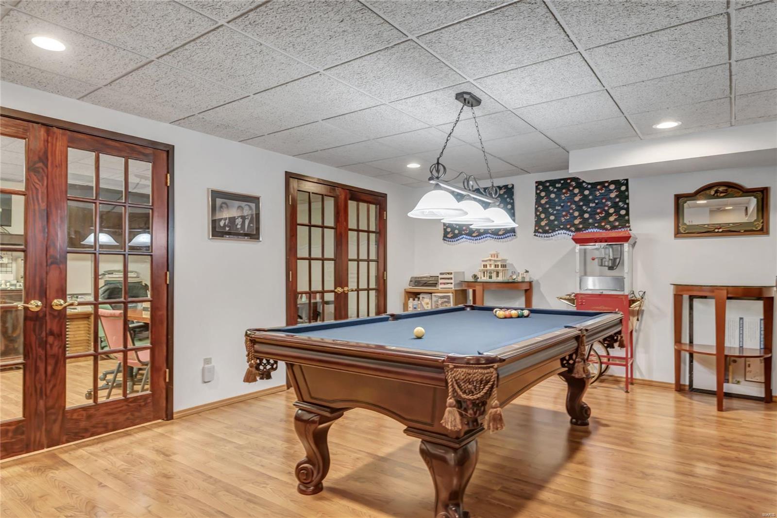 4735 Ringer Road St. Louis, MO 63129 - Photo 23 of 24 Gallery Image 23