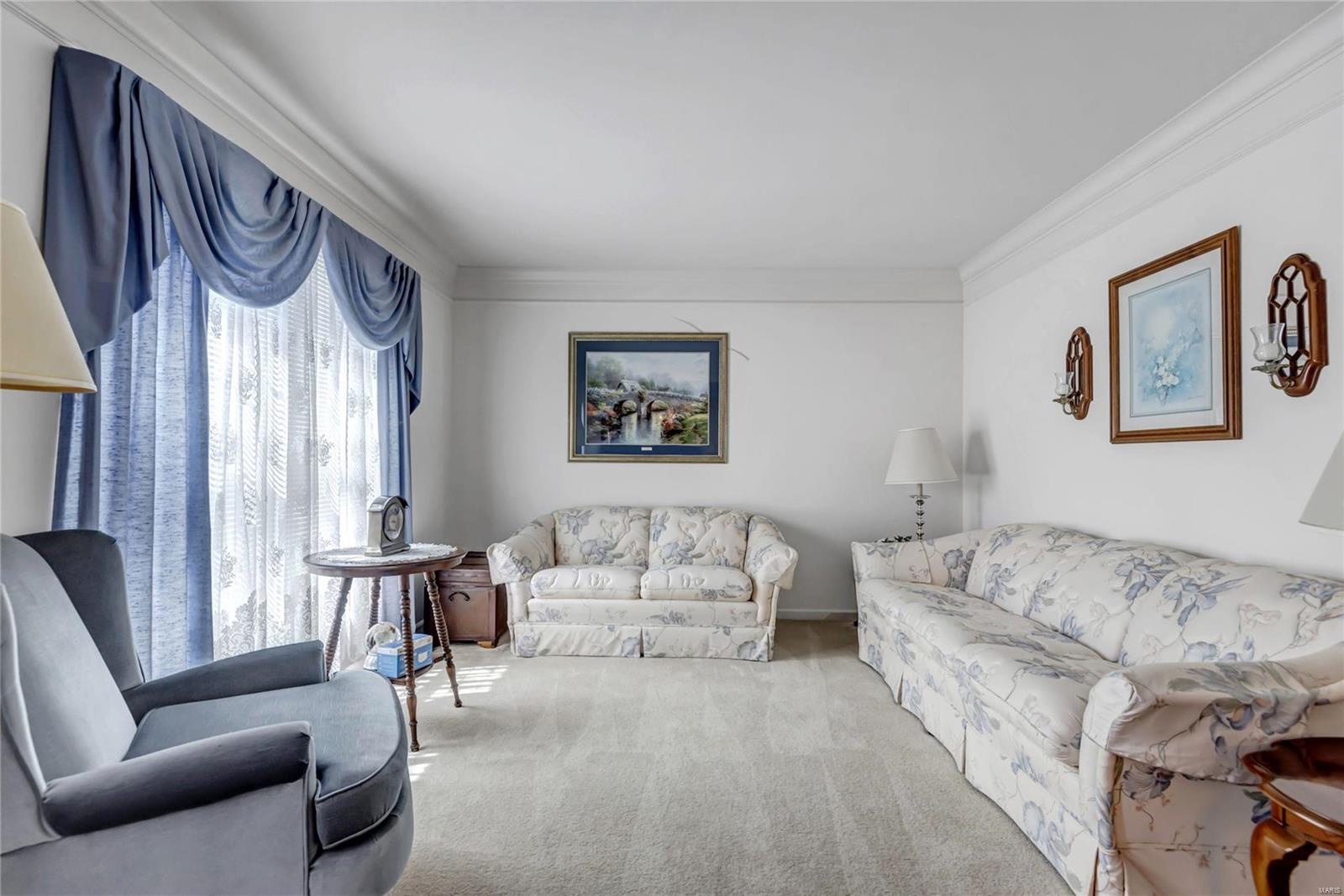 4735 Ringer Road St. Louis, MO 63129 - Photo 6 of 24 Gallery Image 6