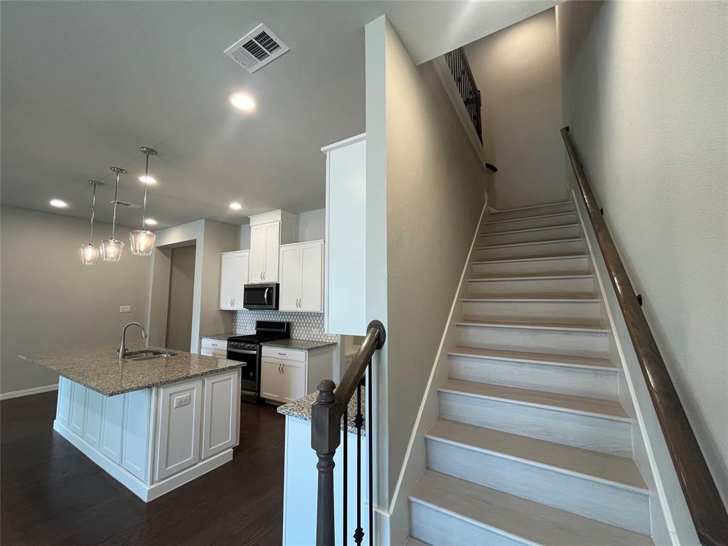 8266 Primrose Way Dallas, TX 75252 - Photo 12 of 29
