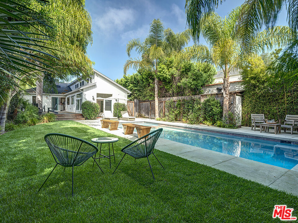 1314 Preston Way Venice, CA 90291 - Photo 2 of 30 a view of a house with backyard porch and sitting area