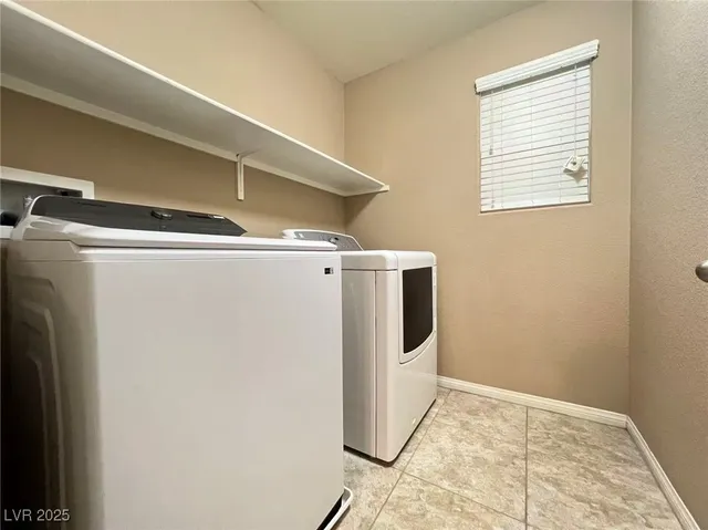 $2,390 | 1422 Ozzie Smith Avenue, Henderson, NV 89074