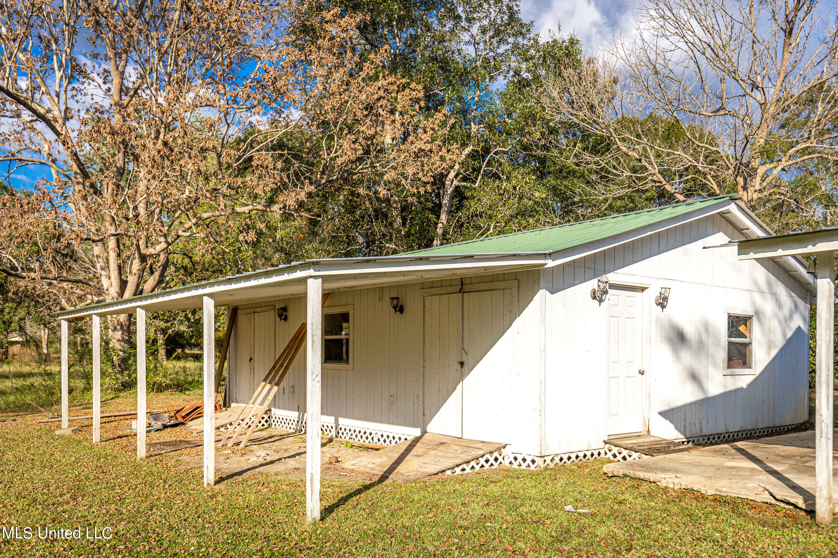 14720 Parker Road Biloxi, MS 39532 - Photo 47 of 87 IMG_1542
