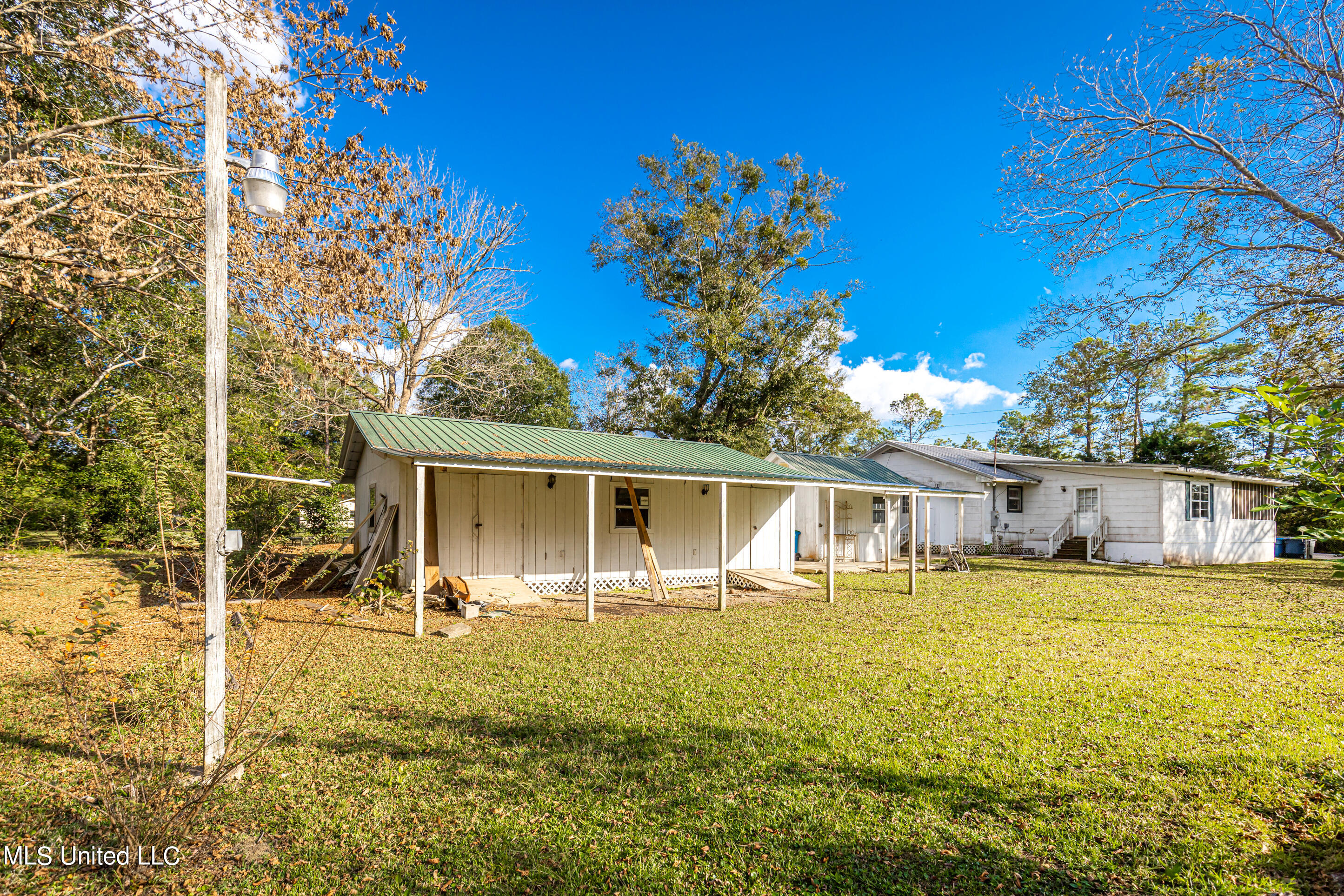 14720 Parker Road Biloxi, MS 39532 - Photo 48 of 87 IMG_1545