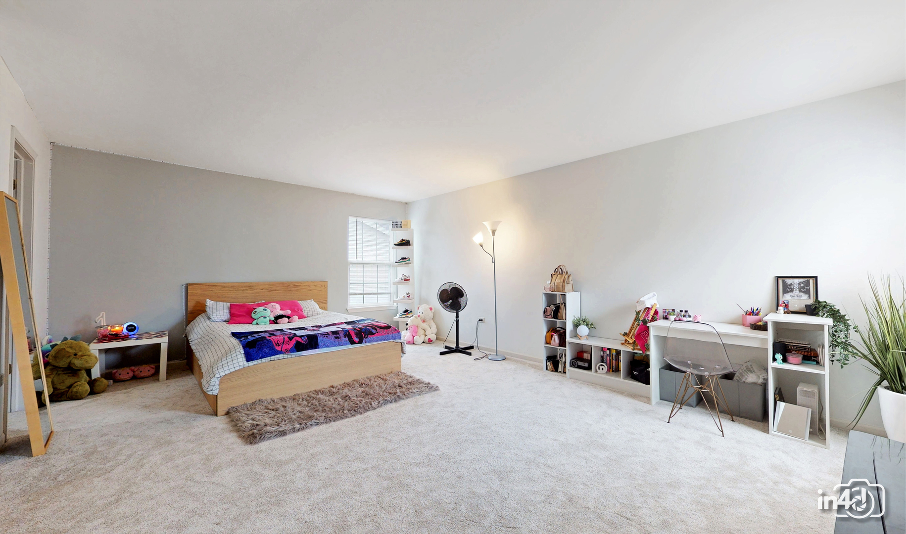 3 Ridge Court Bolingbrook, IL 60440 - Photo 21 of 52 a living room with lots of furniture and clutter