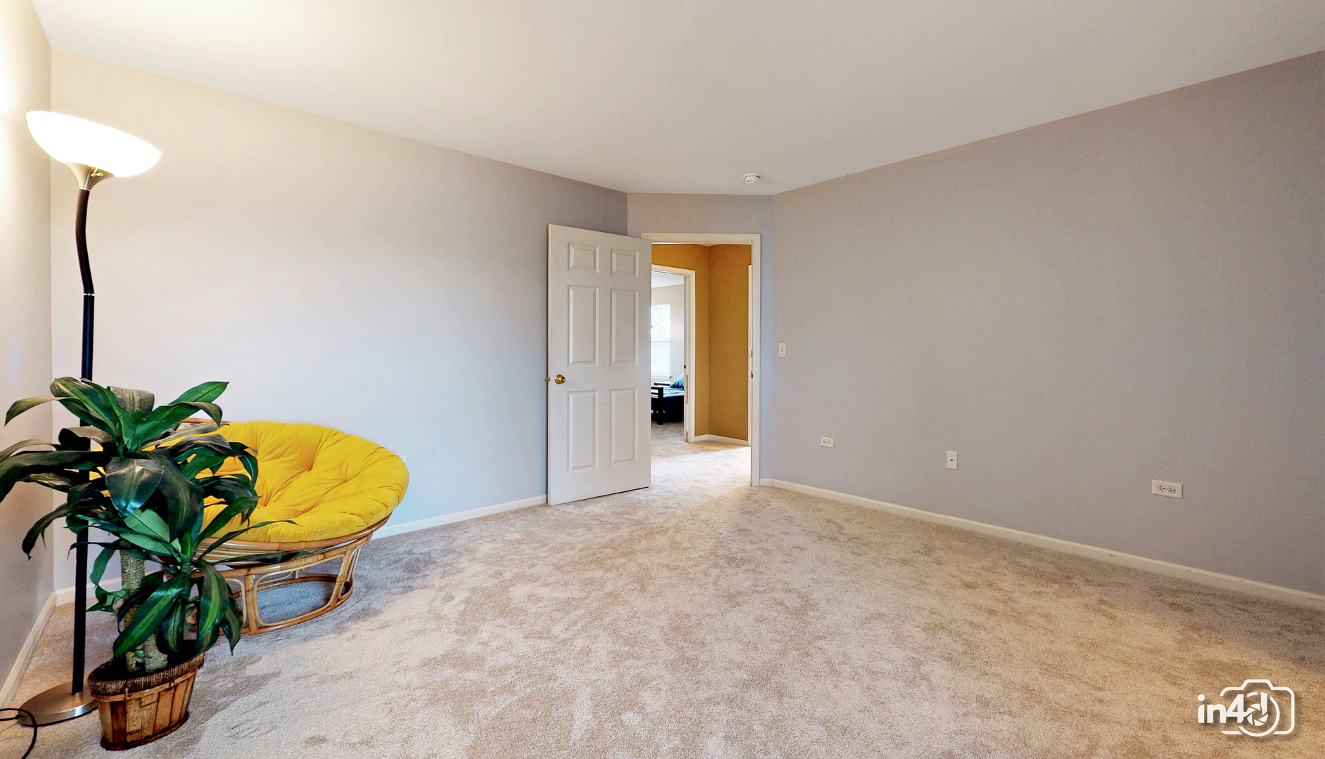 3 Ridge Court Bolingbrook, IL 60440 - Photo 25 of 52 a view of entryway with livingroom