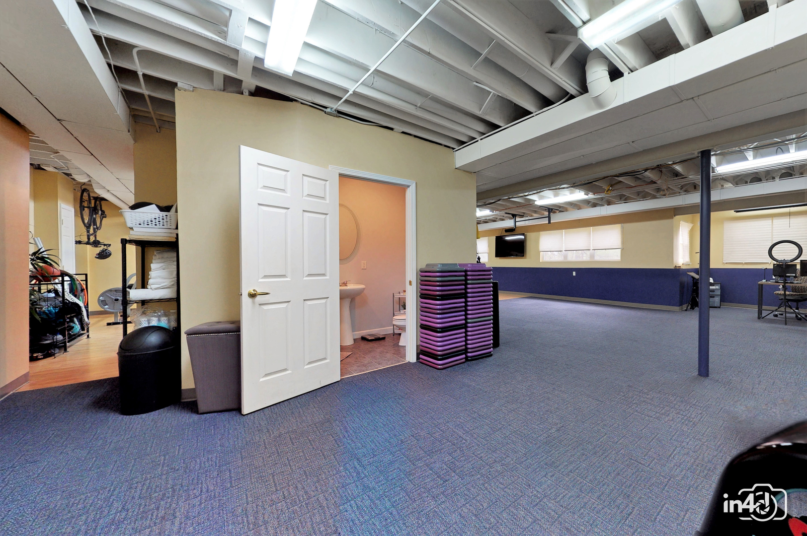 3 Ridge Court Bolingbrook, IL 60440 - Photo 41 of 52 a view of livingroom with furniture