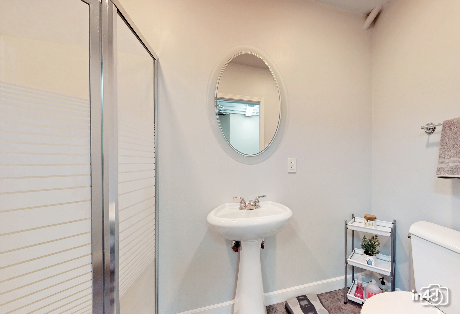 3 Ridge Court Bolingbrook, IL 60440 - Photo 43 of 52 a bathroom with a sink toilet and a mirror