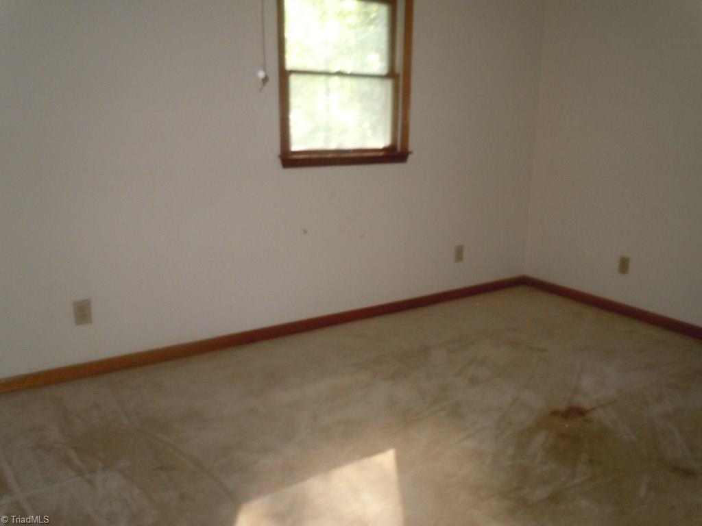 2735 Finch Farm Road Trinity, NC 27370 - Photo 8 of 29