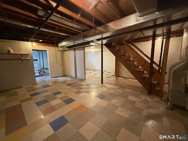 $2,400 | 14 Daniel Drive, Unit 14, East Windsor, CT 06088