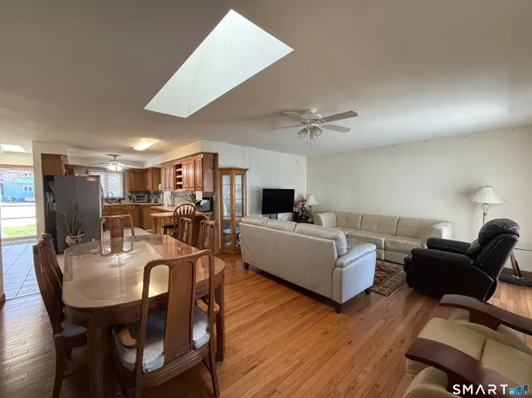 $2,400 | 14 Daniel Drive, Unit 14, East Windsor, CT 06088