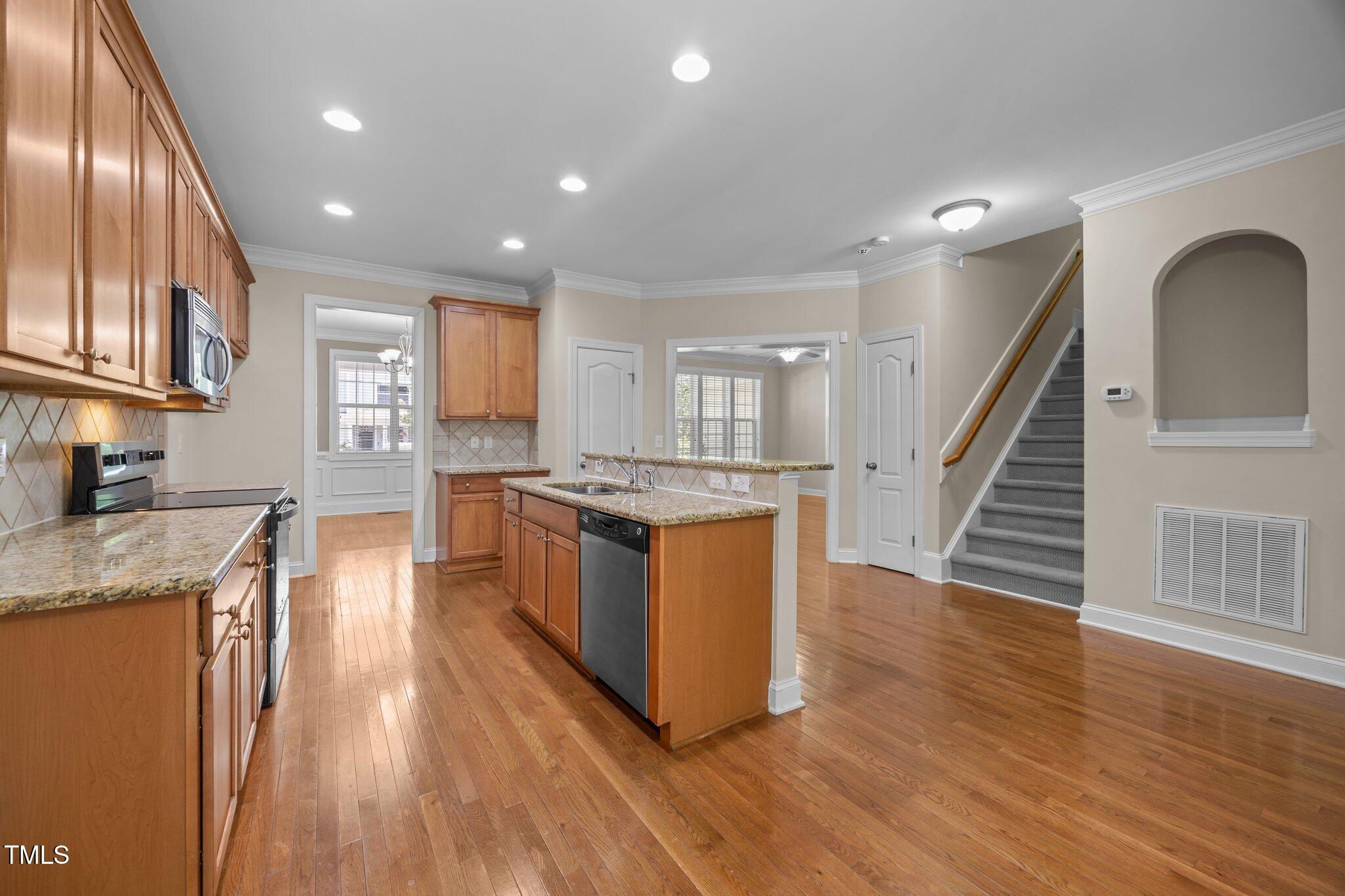 1012 Palace Garden Way Raleigh, NC 27603 - Photo 14 of 34 24-web-or-mls-IMG_3304