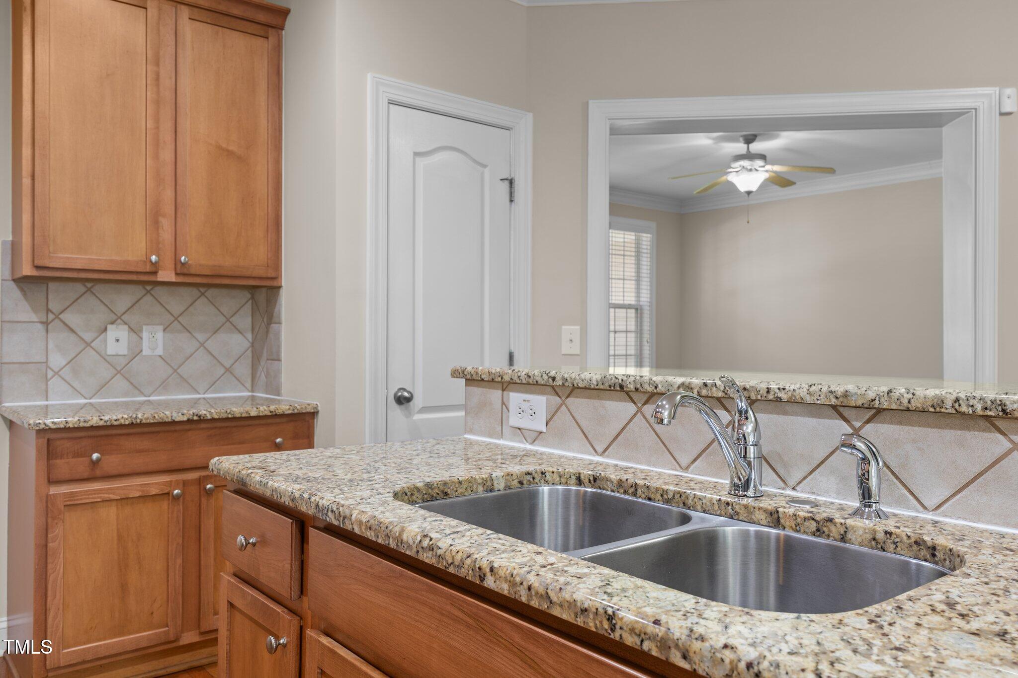 1012 Palace Garden Way Raleigh, NC 27603 - Photo 15 of 34 25-web-or-mls-IMG_3307