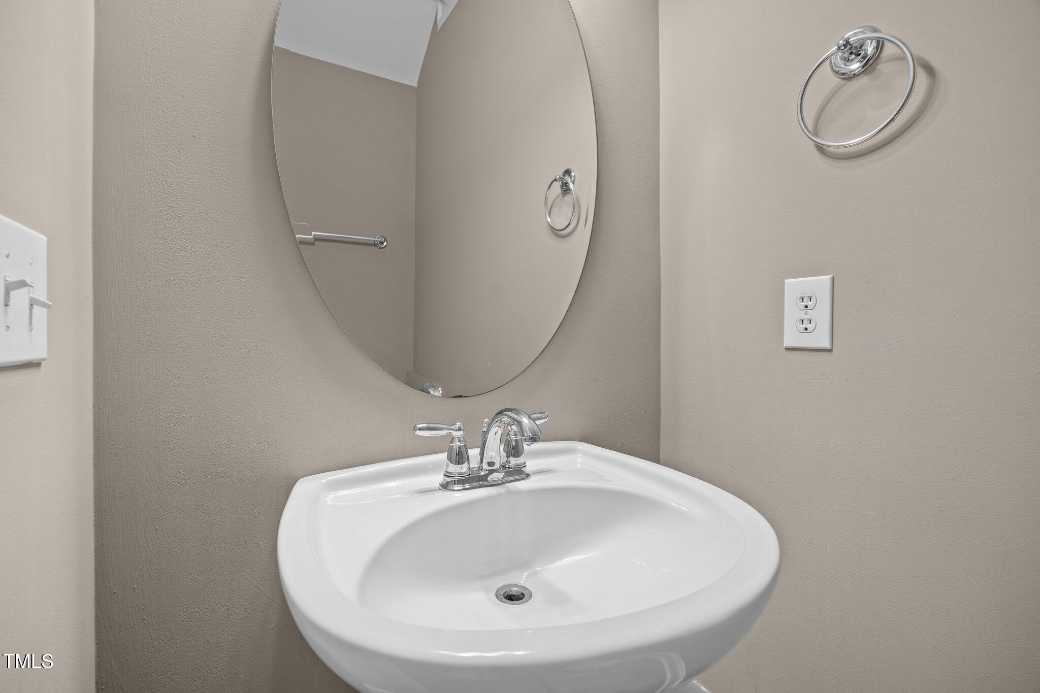 1012 Palace Garden Way Raleigh, NC 27603 - Photo 22 of 34 32-web-or-mls-IMG_3328