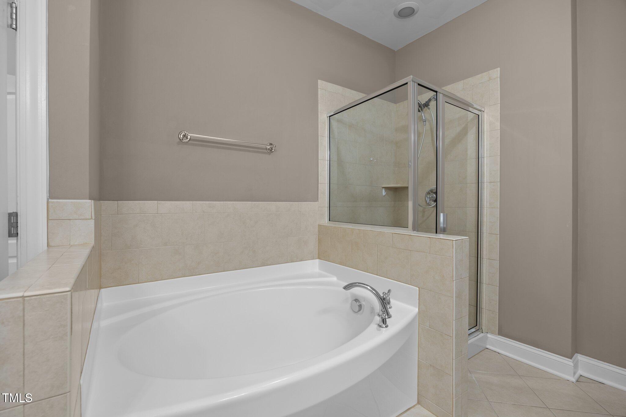 1012 Palace Garden Way Raleigh, NC 27603 - Photo 26 of 34 37-web-or-mls-IMG_3343