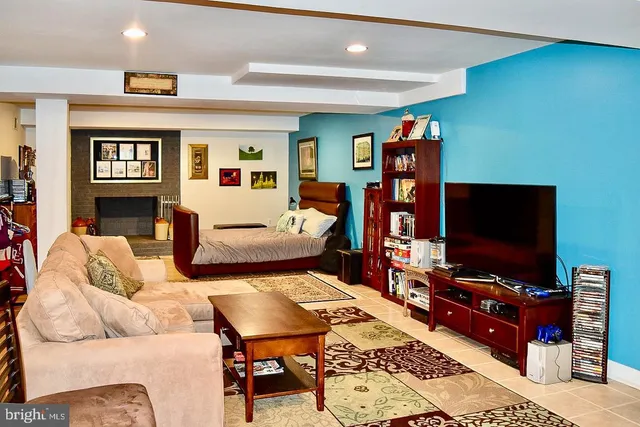 $5,300 | 2235 Abbotsford Drive, Vienna, VA 22181