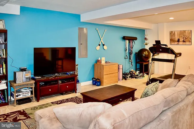 $5,300 | 2235 Abbotsford Drive, Vienna, VA 22181