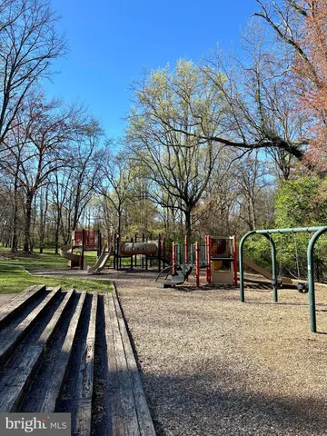 $5,300 | 2235 Abbotsford Drive, Vienna, VA 22181