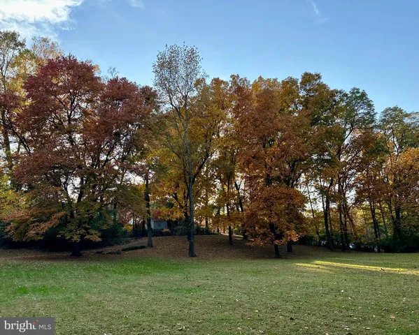 $5,300 | 2235 Abbotsford Drive, Vienna, VA 22181