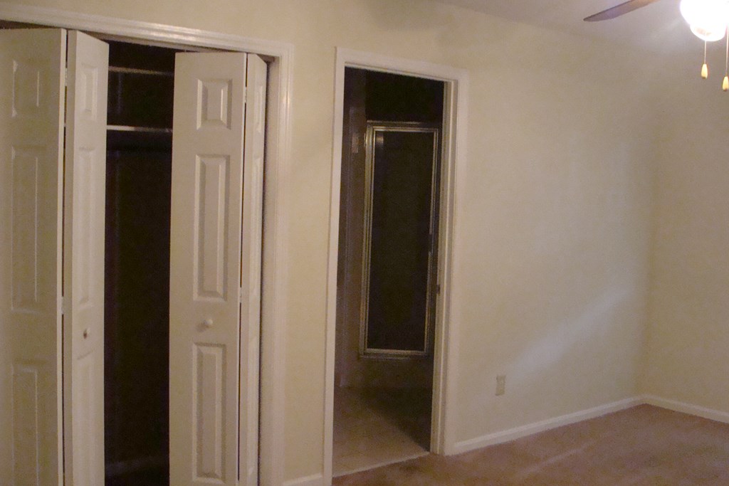 2215 Coventry Drive Columbus, GA 31904 - Photo 23 of 24 a view of elevator