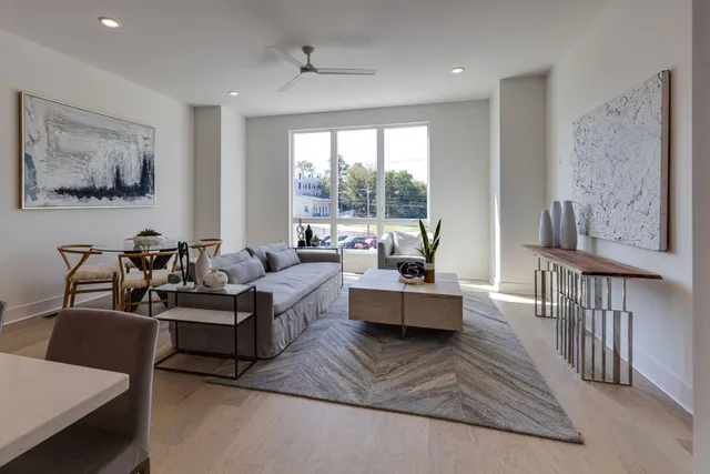 $2,995 | 2106 24th Avenue North, Unit J, Nashville, TN 37208