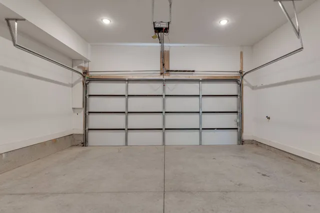 $2,995 | 2106 24th Avenue North, Unit J, Nashville, TN 37208