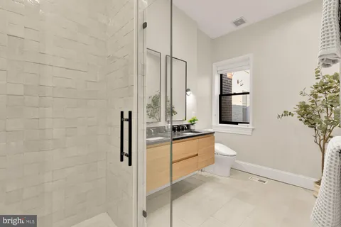 $1,300,000 | 1411 5th Street Northwest, Washington, DC 20001