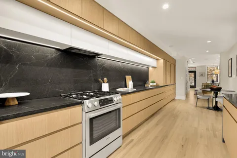 $1,300,000 | 1411 5th Street Northwest, Washington, DC 20001