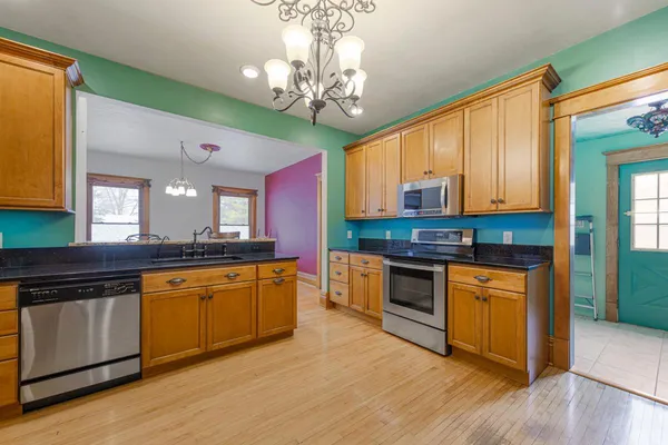 $215,000 | 802 3rd Avenue, Heron Lake, MN 56137