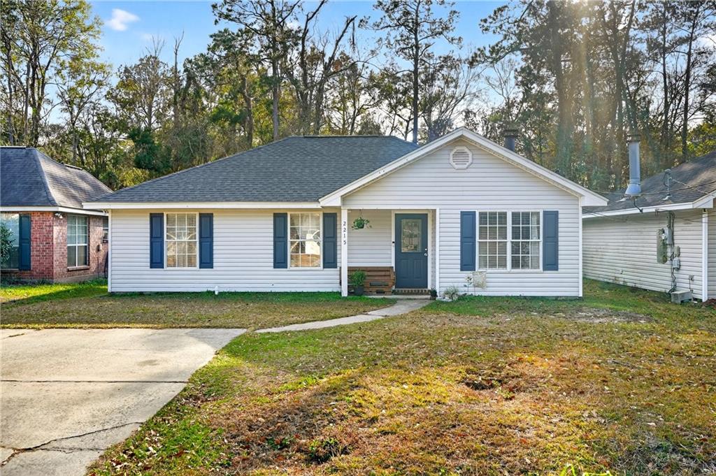 2215 Teal Street Slidell, LA 70460 - Photo 1 of 26