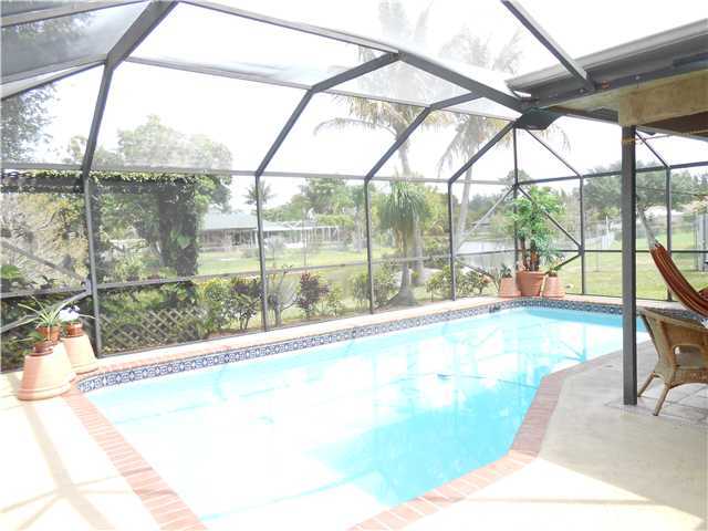 152 Bobwhite Road Royal Palm Beach, FL 33411 - Photo 3 of 7 Additional Photo