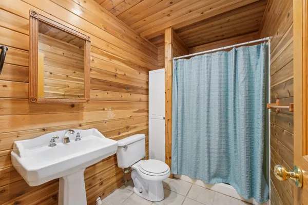$239,900 | 931 Shady Ridge Lane, Braham, MN 55006