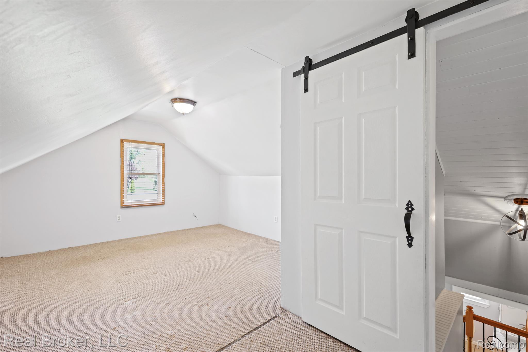 8007 Pettit Road Birch Run, MI 48415 - Photo 15 of 20 Gallery Image 15