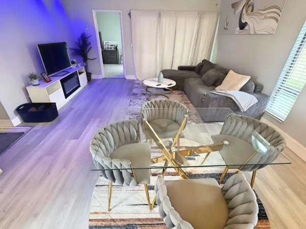 $2,300 | 8007 Northwest 71st Court, Tamarac, FL 33321