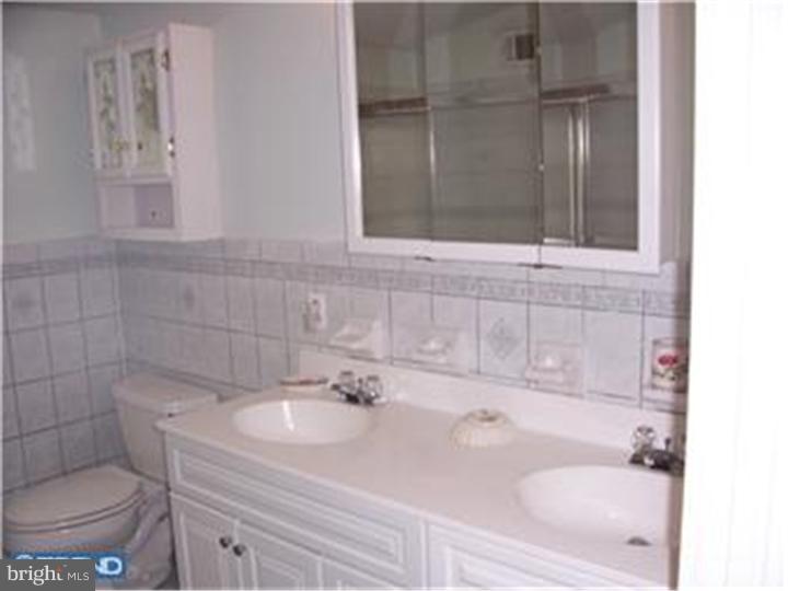 2283 Deer Path Road Huntingdon Valley, PA 19006 - Photo 16 of 19 Bathroom
