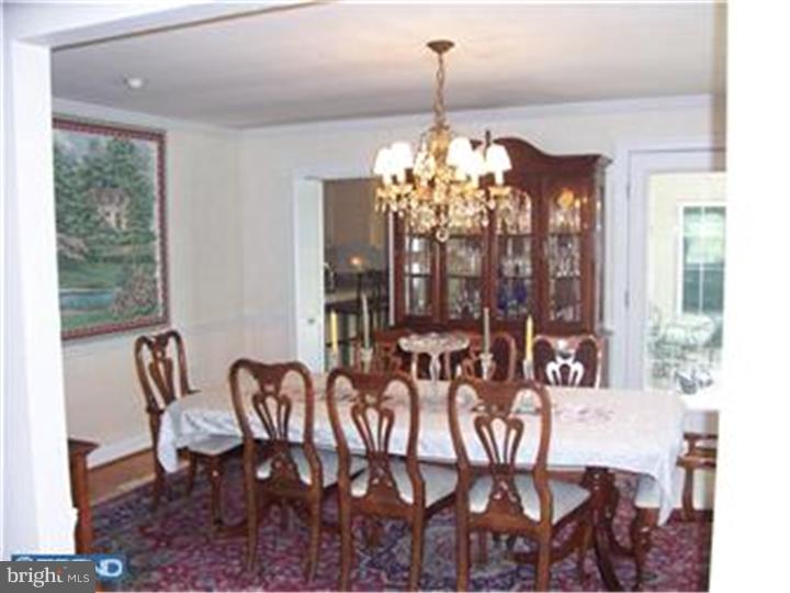 2283 Deer Path Road Huntingdon Valley, PA 19006 - Photo 10 of 19 Dining Room