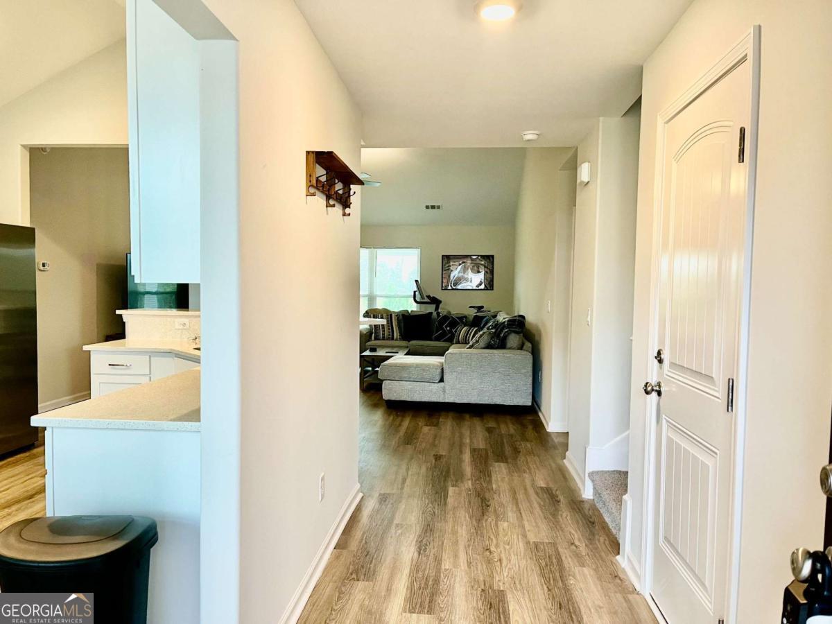 283 Chestnut Drive Brunswick, GA 31523 - Photo 3 of 38