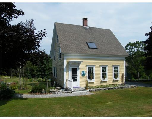 107 Huddle Road New Harbor, ME 04554 - Photo 18 of 23 Exterior Front.