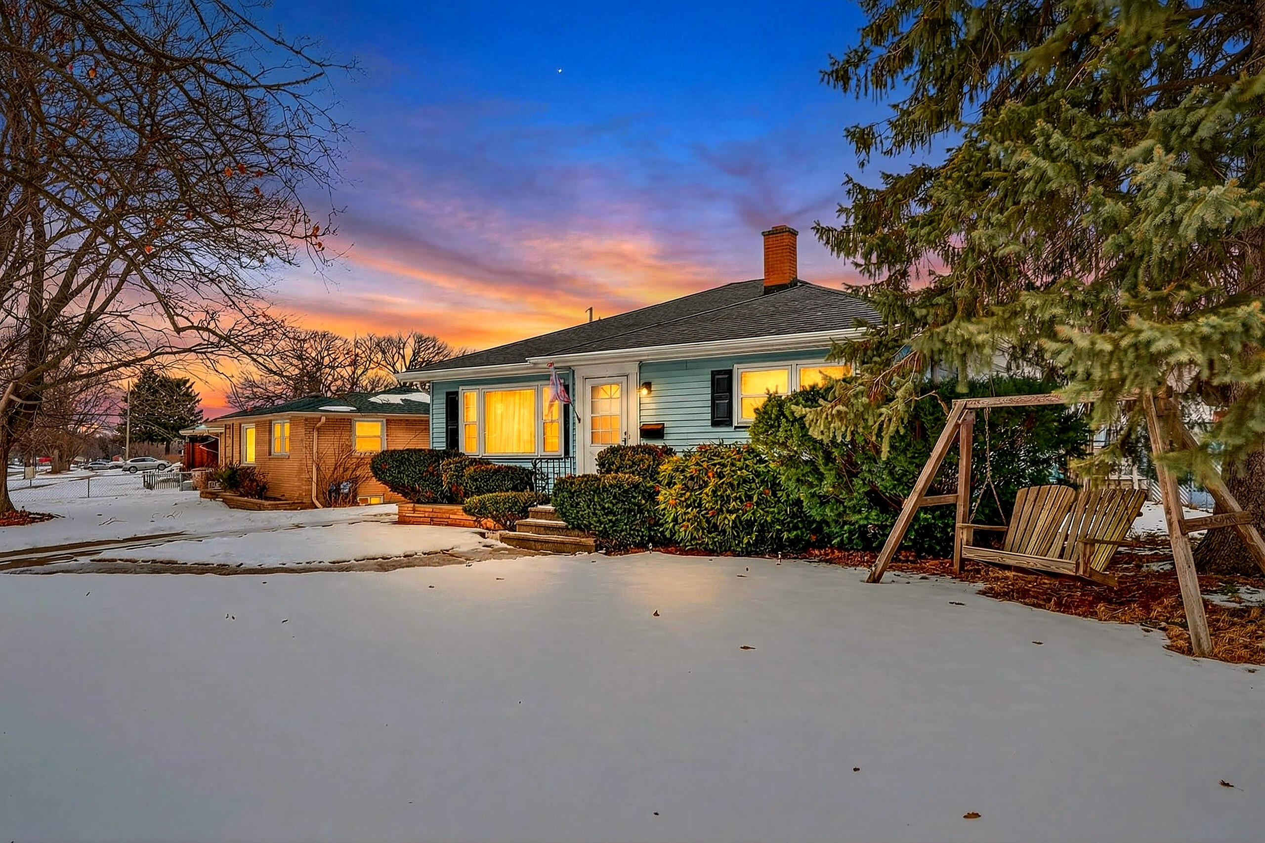 7849 Pershing Boulevard Kenosha, WI 53142 - Photo 2 of 26 002_DH104792#twilight