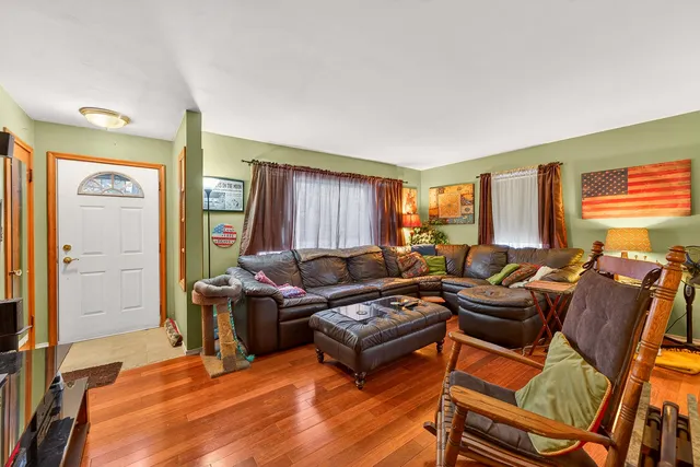 $285,000 | 7849 Pershing Boulevard, Kenosha, WI 53142