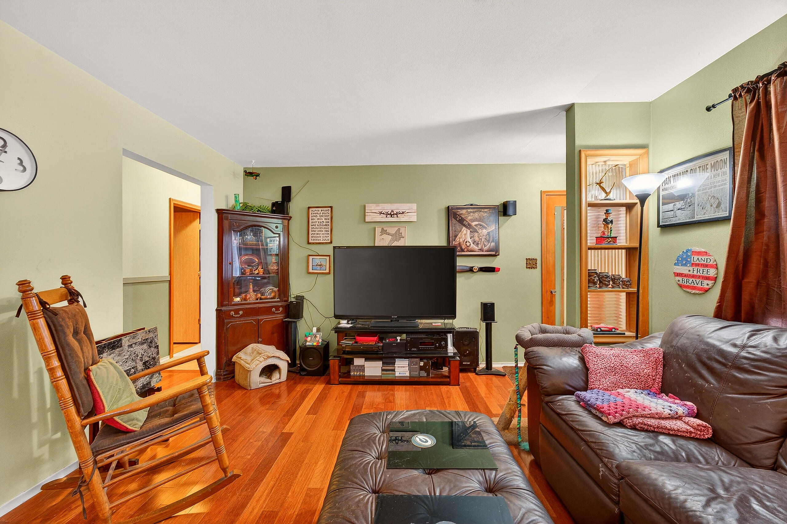 7849 Pershing Boulevard Kenosha, WI 53142 - Photo 7 of 26 006_DH104659