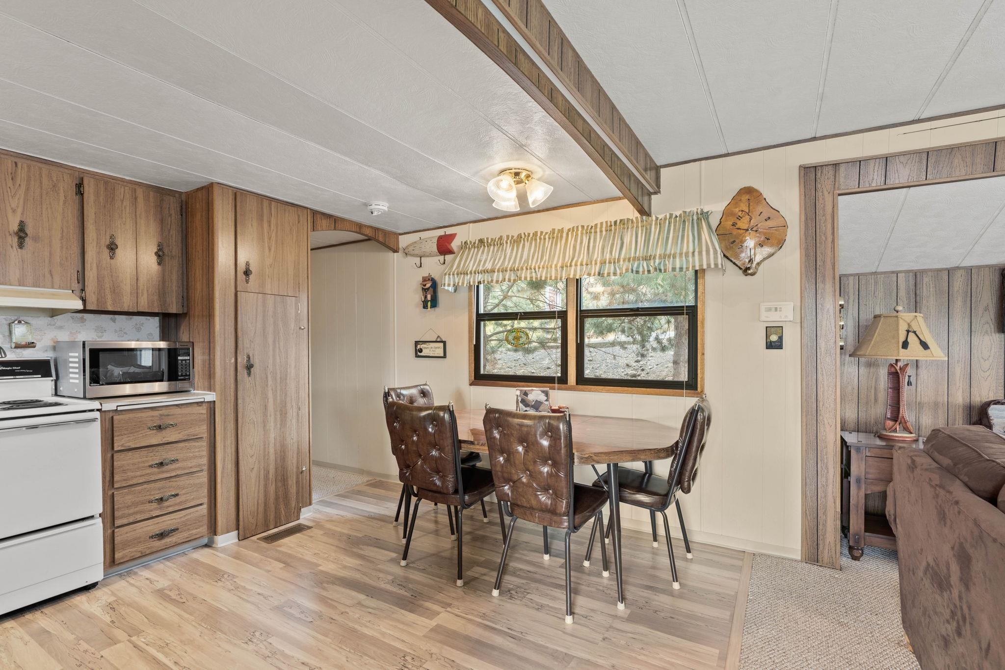 19006 West Bunker Road Cheney, WA 99004 - Photo 14 of 34
